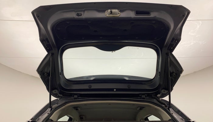 2019 Tata NEXON XM PETROL, Petrol, Manual, 52,358 km, Boot Door Open