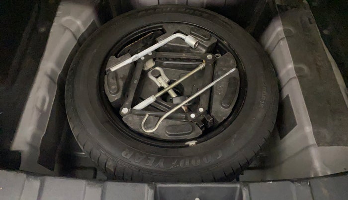 2019 Tata NEXON XM PETROL, Petrol, Manual, 52,358 km, Spare Tyre