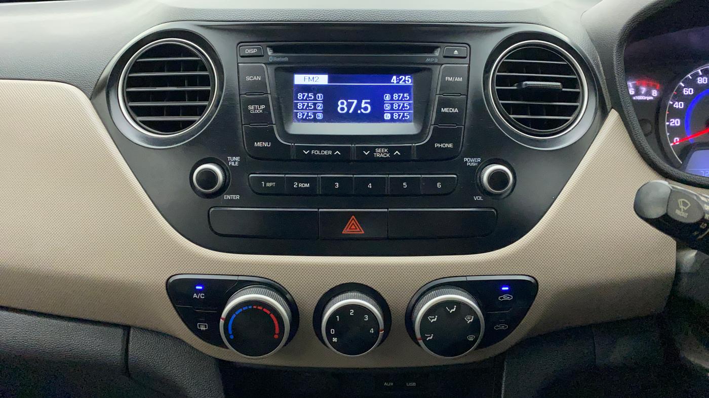 2015 Hyundai Grand i10 SPORTZ 1.2 KAPPA VTVT, Petrol, Manual, 72,833 km, Air Conditioner