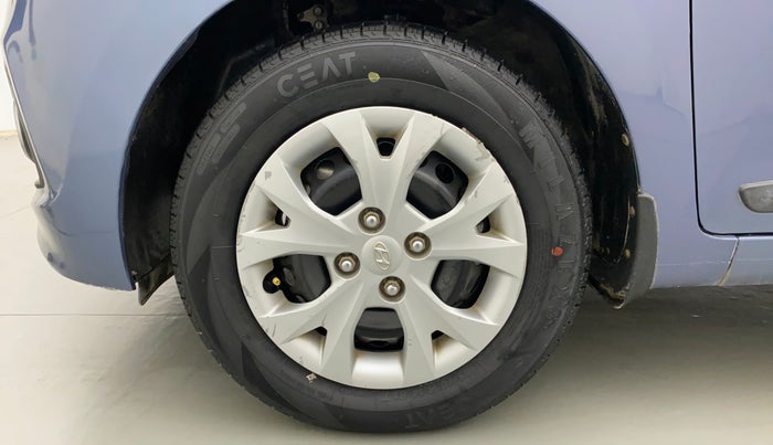 2015 Hyundai Grand i10 SPORTZ 1.2 KAPPA VTVT, Petrol, Manual, 72,833 km, Left Front Wheel