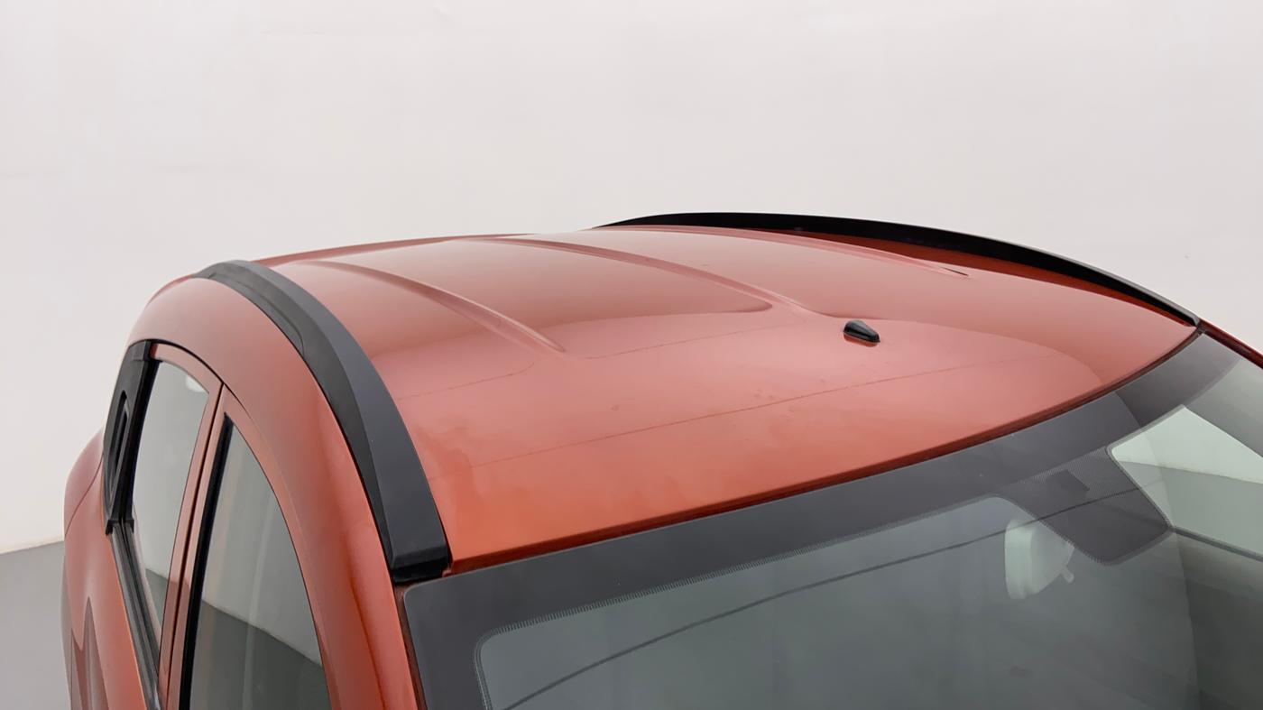 2017 Mahindra Kuv100 K4 6 STR, Petrol, Manual, 48,126 km, Roof