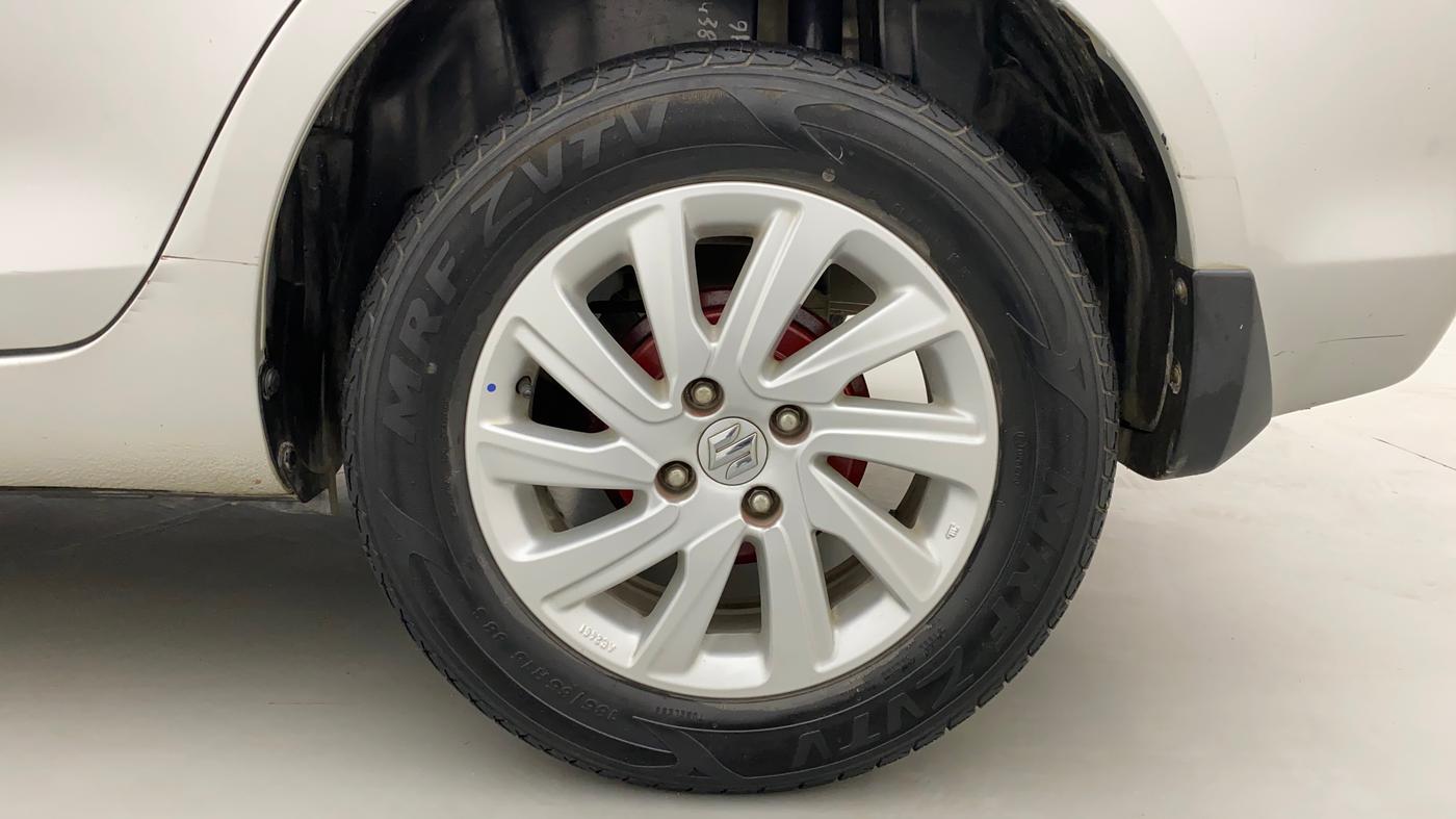 2015 Maruti Swift Dzire ZXI, Petrol, Manual, 28,746 km, Left Rear Wheel