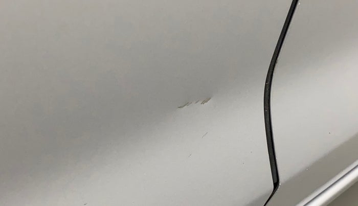 2019 Honda Jazz 1.2L I-VTEC VX CVT, Petrol, Automatic, 43,500 km, Right rear door - Slightly dented