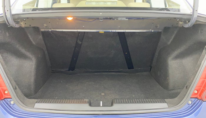 2017 Maruti Dzire ZXI, Petrol, Manual, 37,542 km, Boot Inside