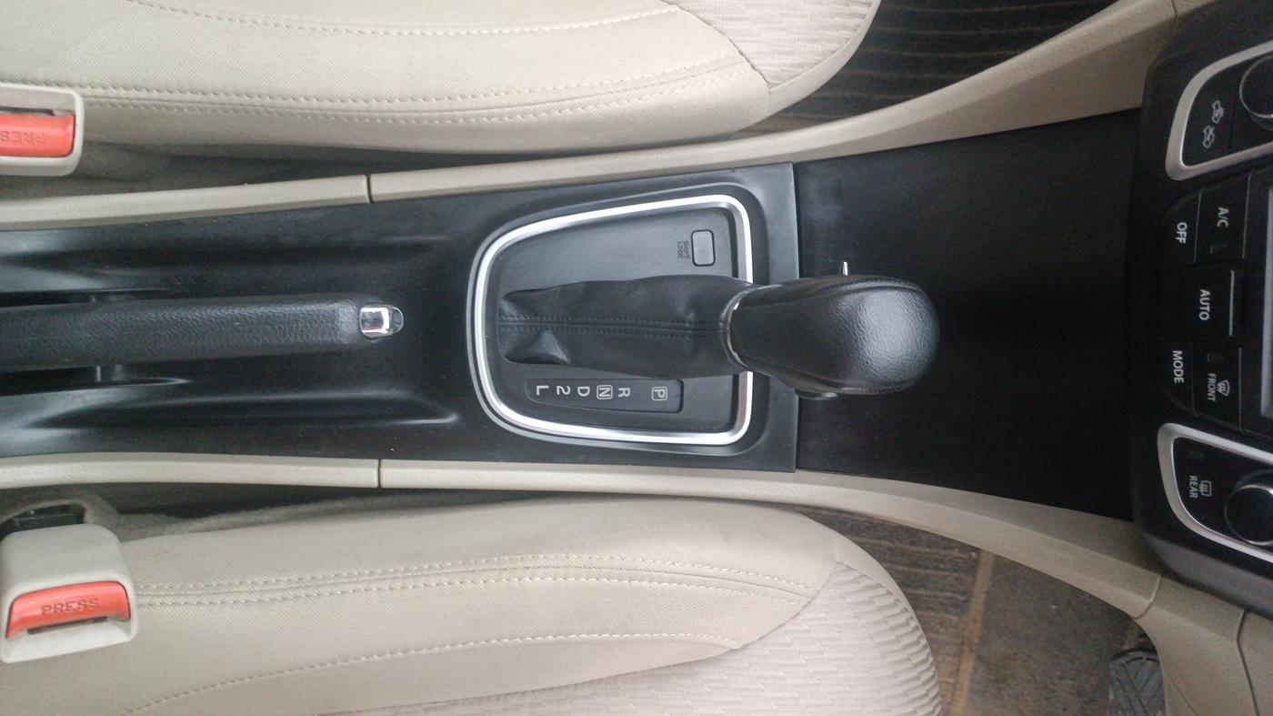 2022 Maruti Ciaz DELTA AT 1.5 SHVS PETROL, Petrol, Automatic, 38,851 km, Gear Lever
