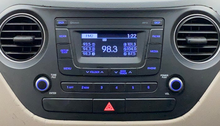 2017 Hyundai Xcent SX 1.2, Petrol, Manual, 46,474 km, Infotainment System