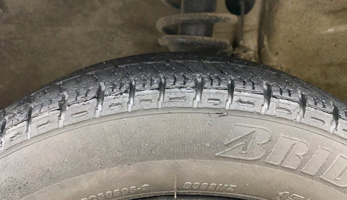 2015 Maruti Alto K10 VXI AMT, Petrol, Automatic, 29,429 km, Left Front Tyre Tread