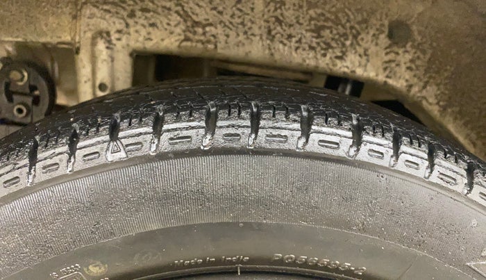 2015 Maruti Alto K10 VXI AMT, Petrol, Automatic, 29,429 km, Right Rear Tyre Tread