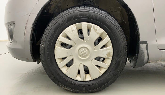 2013 Maruti Swift VXI, Petrol, Manual, 77,946 km, Left Front Wheel