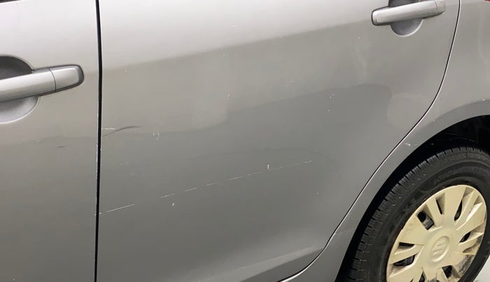 2013 Maruti Swift VXI, Petrol, Manual, 77,946 km, Rear left door - Slightly dented