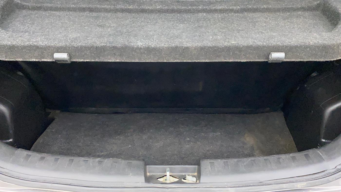 2013 Maruti Swift VXI, Petrol, Manual, 77,946 km, Boot Inside