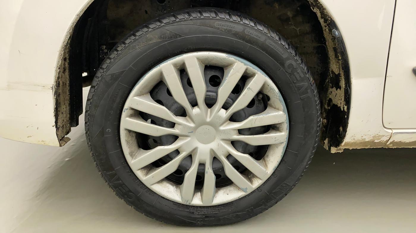 2015 Maruti Wagon R 1.0 VXI AMT, Petrol, Automatic, 54,429 km, Left Front Wheel