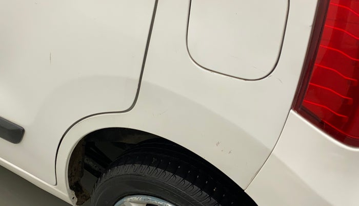 2015 Maruti Wagon R 1.0 VXI AMT, Petrol, Automatic, 54,429 km, Left quarter panel - Slightly dented