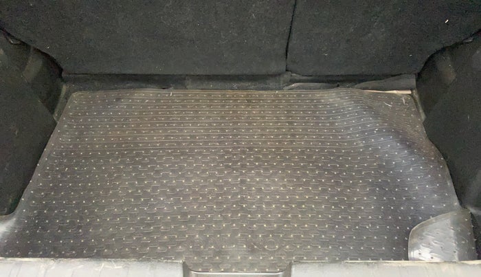 2017 Maruti Baleno DELTA PETROL 1.2, Petrol, Manual, 39,459 km, Boot Inside