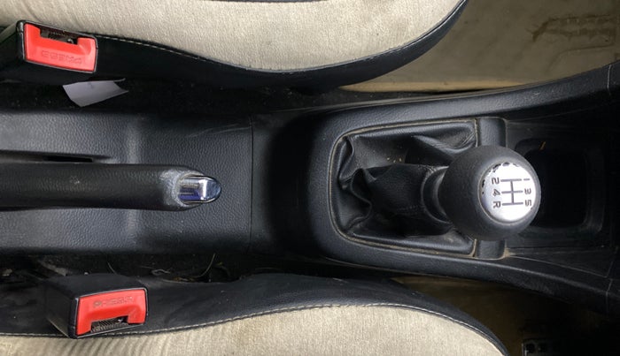 2012 Maruti Swift VDI, Diesel, Manual, 69,284 km, Gear Lever