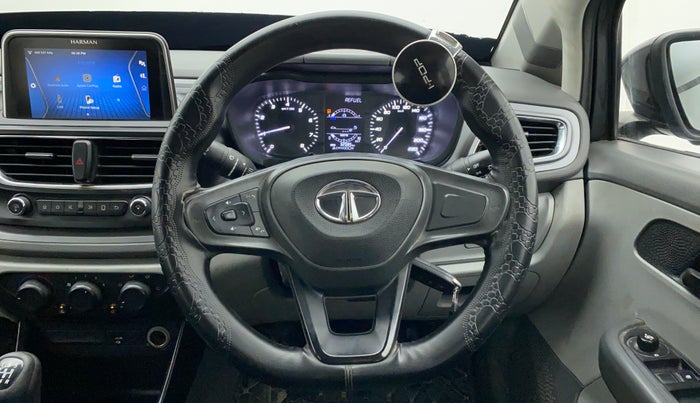 2020 Tata ALTROZ XM PLUS PETROL, Petrol, Manual, 32,089 km, Steering Wheel Close Up