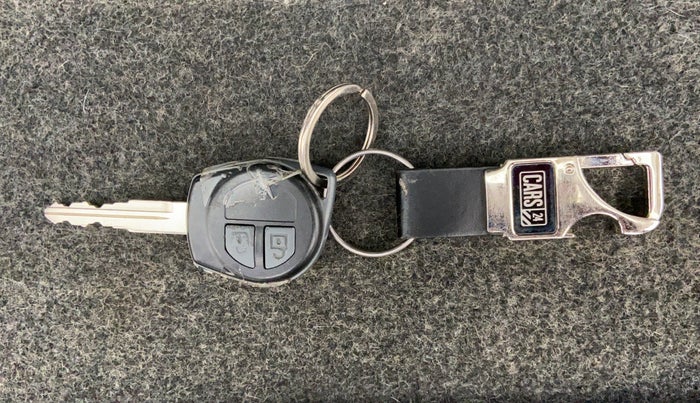 2014 Maruti Swift VXI D, Petrol, Manual, 28,893 km, Key Close-up