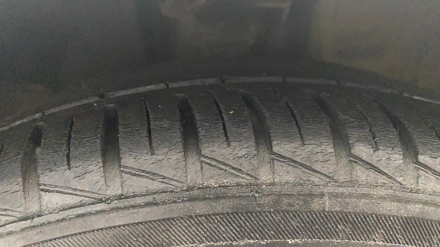 2021 Datsun Redi Go T(O), Petrol, Manual, 27,701 km, Right Front Tyre Tread