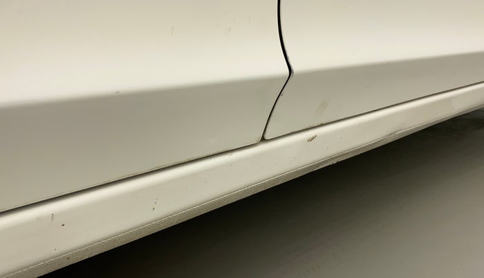 2015 Honda City 1.5L I-VTEC SV, Petrol, Manual, 38,540 km, Right running board - Minor scratches