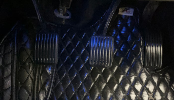 2023 Hyundai GRAND I10 NIOS SPORTZ 1.2 KAPPA VTVT, CNG, Manual, 45,298 km, Pedals