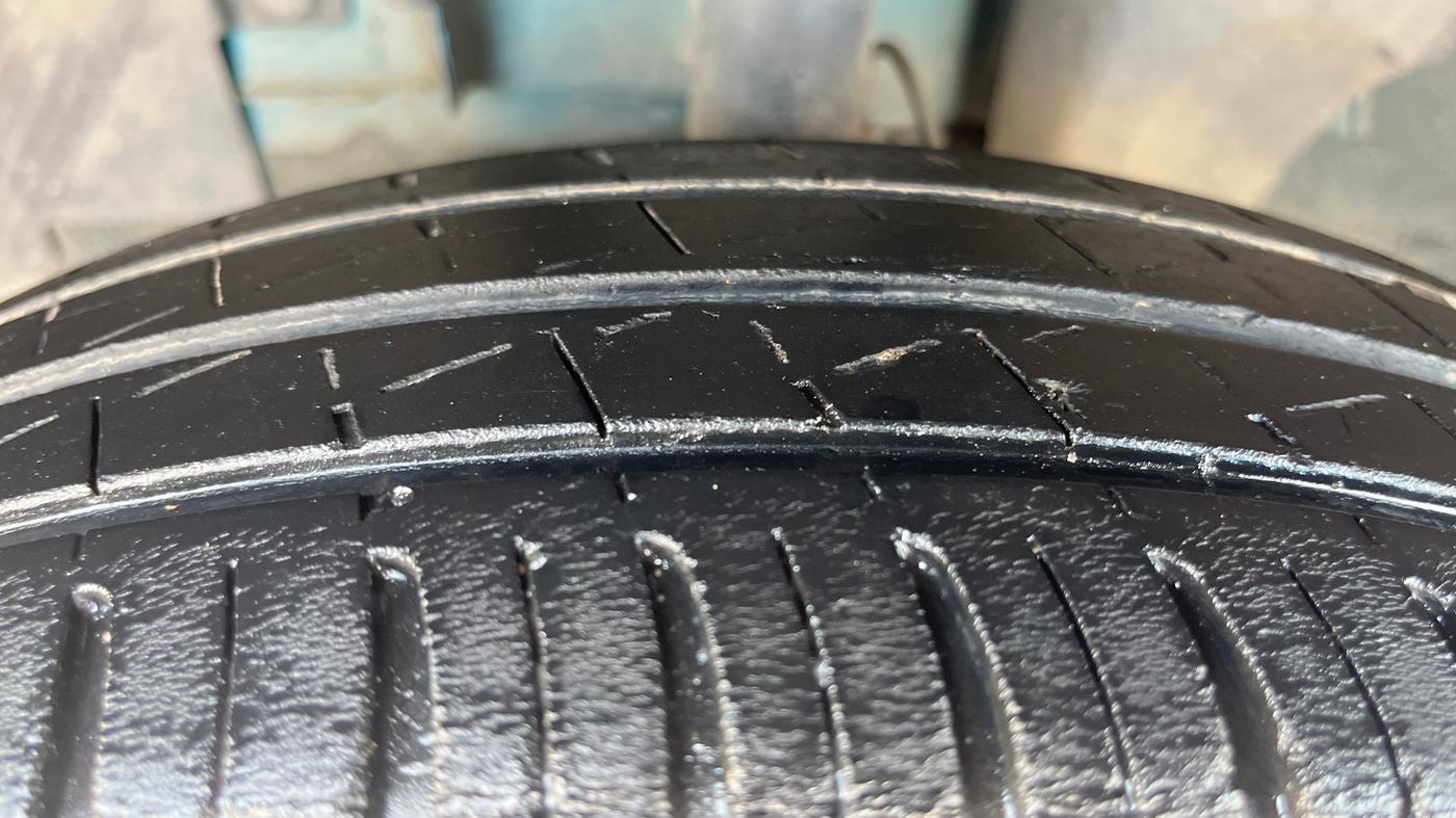 2022 Renault Kwid CLIMBER MT 1.0, Petrol, Manual, 24,286 km, Left Front Tyre Tread