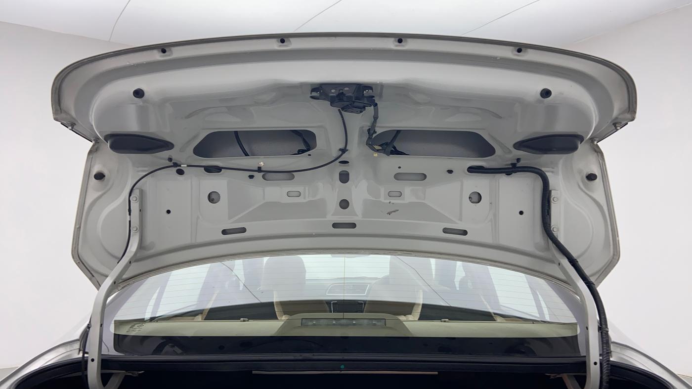 2015 Maruti Ciaz ZXI AT, Petrol, Automatic, 80,532 km, Boot Door Open