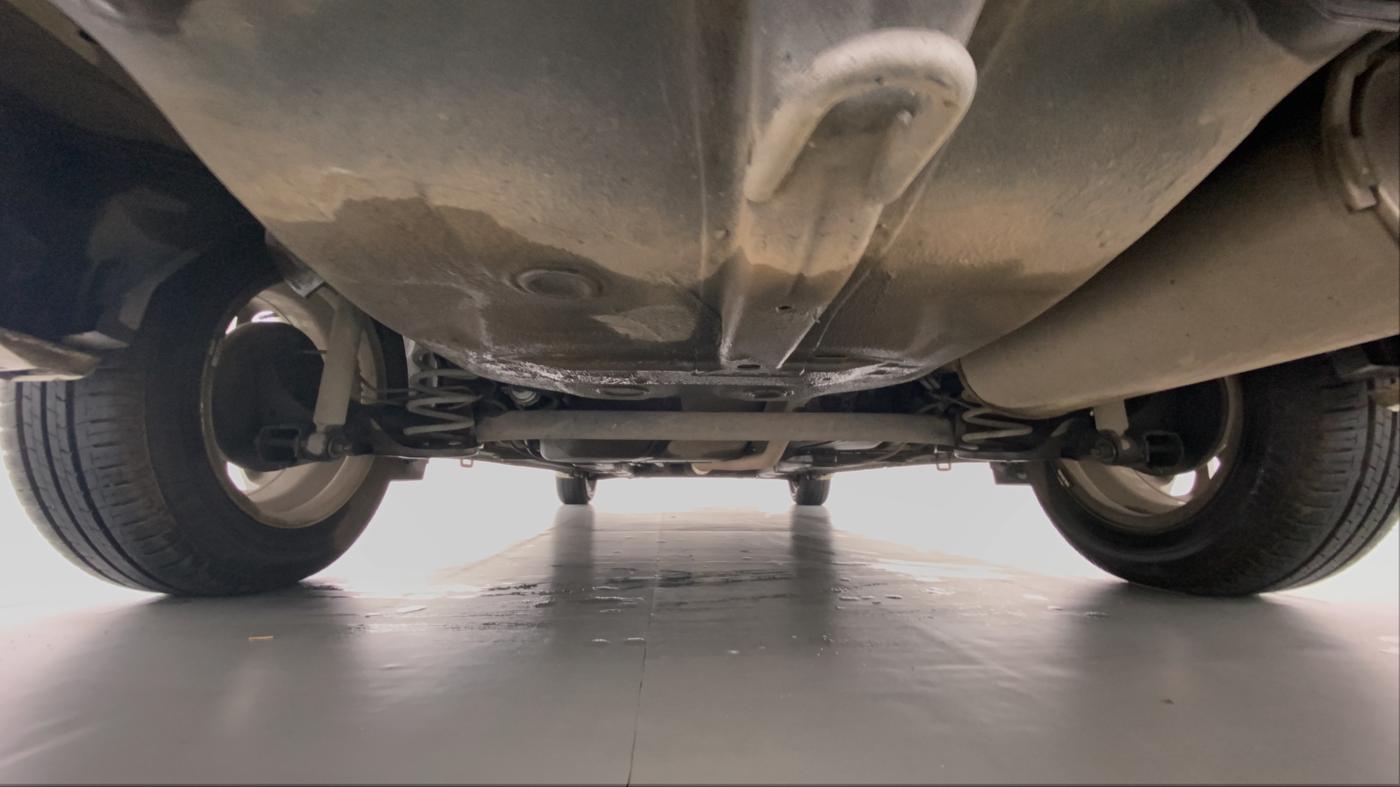 2015 Maruti Ciaz ZXI AT, Petrol, Automatic, 80,532 km, Rear Underbody