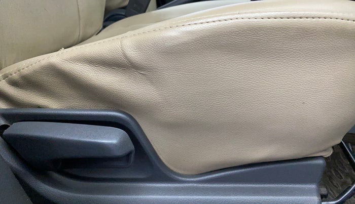 2011 Maruti Swift Dzire VXI, Petrol, Manual, 71,298 km, Driver Side Adjustment Panel