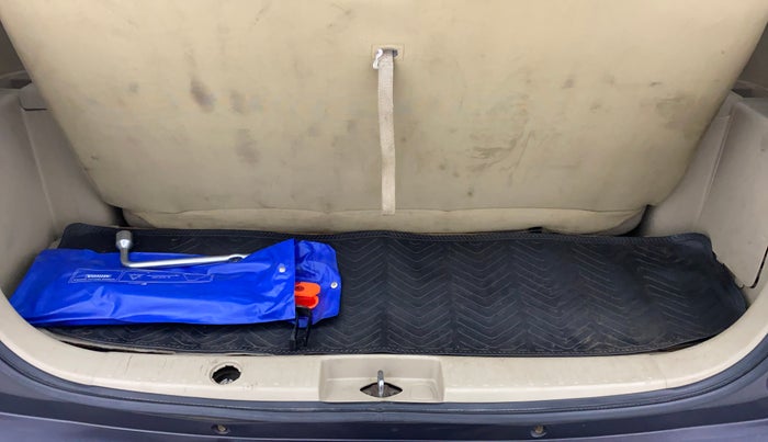 2013 Maruti Ertiga ZDI, Diesel, Manual, 85,588 km, Boot Inside