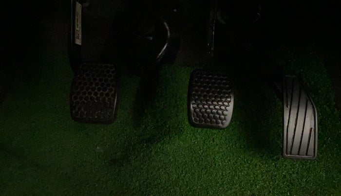 2021 Maruti Alto VXI, Petrol, Manual, 36,264 km, Pedals