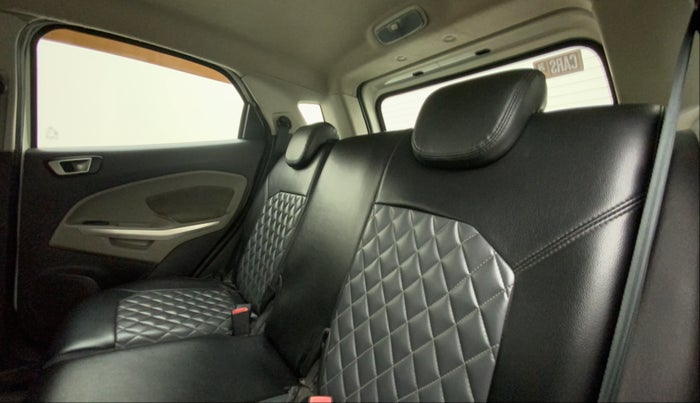 2015 Ford Ecosport TITANIUM 1.5L PETROL AT, Petrol, Automatic, 84,432 km, Right Side Rear Door Cabin