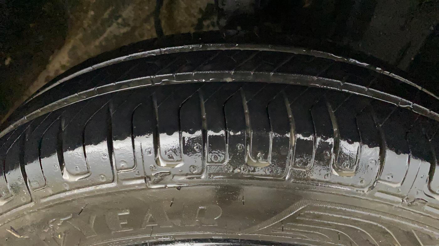 2018 Datsun Go Plus T, Petrol, Manual, 17,085 km, Right Front Tyre Tread