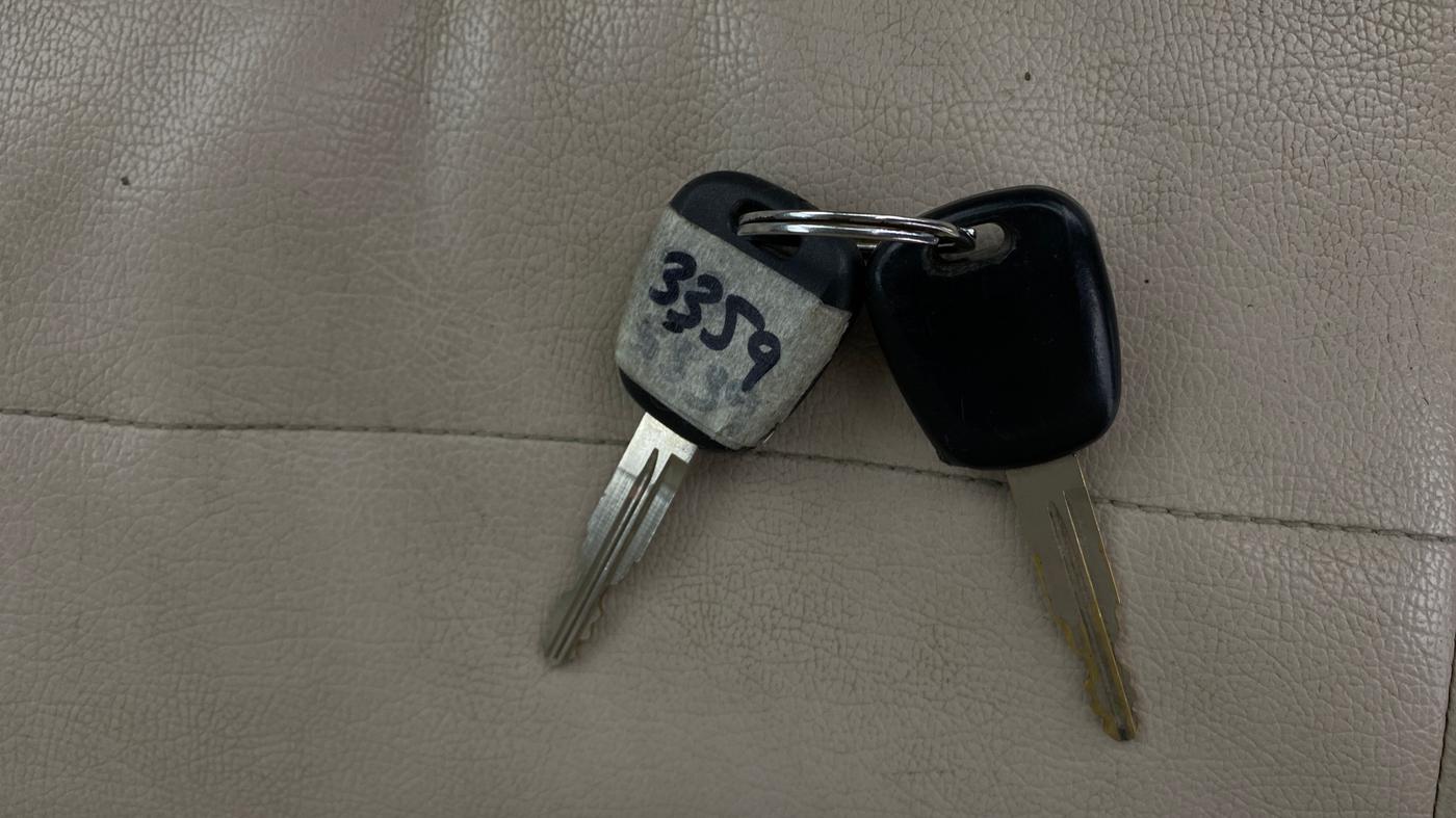 2019 Maruti Alto K10 VXI, Petrol, Manual, 46,518 km, Key Close Up