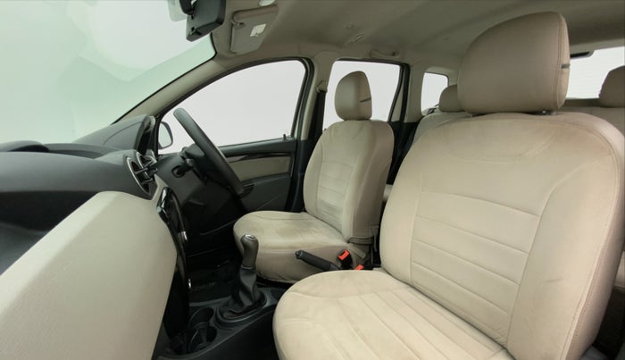2015 Renault Duster 85 PS RXL, Diesel, Manual, 74,977 km, Right Side Front Door Cabin
