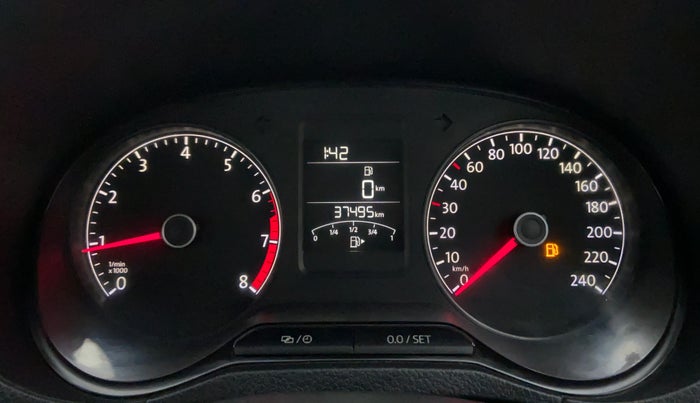 2016 Volkswagen Ameo HIGHLINE 1.2, Petrol, Manual, 37,495 km, Odometer Image