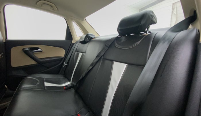 2016 Volkswagen Ameo HIGHLINE 1.2, Petrol, Manual, 37,495 km, Right Side Rear Door Cabin