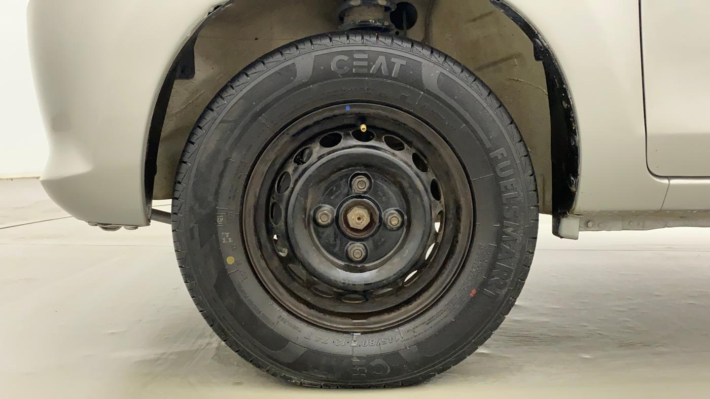2014 Maruti Alto 800 LXI, Petrol, Manual, 43,097 km, Left Front Wheel