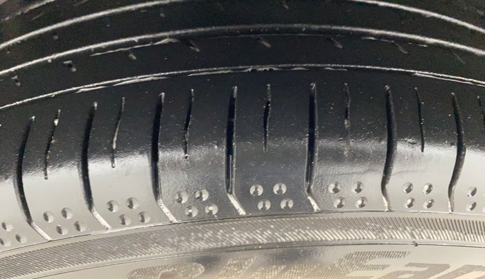 2016 Ford Ecosport TITANIUM 1.5L PETROL AT, Petrol, Automatic, 78,540 km, Left Front Tyre Tread