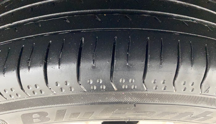 2016 Ford Ecosport TITANIUM 1.5L PETROL AT, Petrol, Automatic, 78,540 km, Right Front Tyre Tread