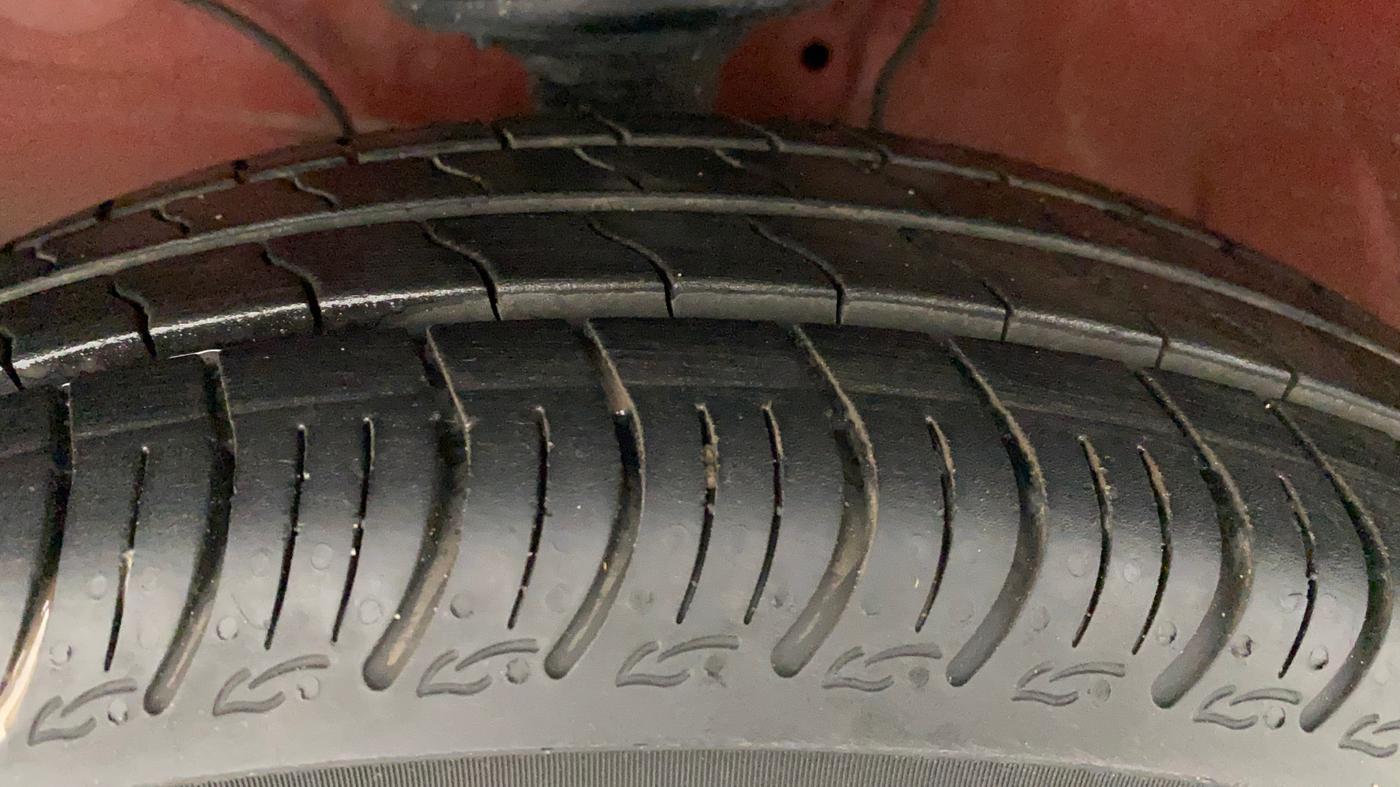 2023 Maruti S PRESSO VXI PLUS (O) AMT, Petrol, Automatic, 4,390 km, Left Front Tyre Tread