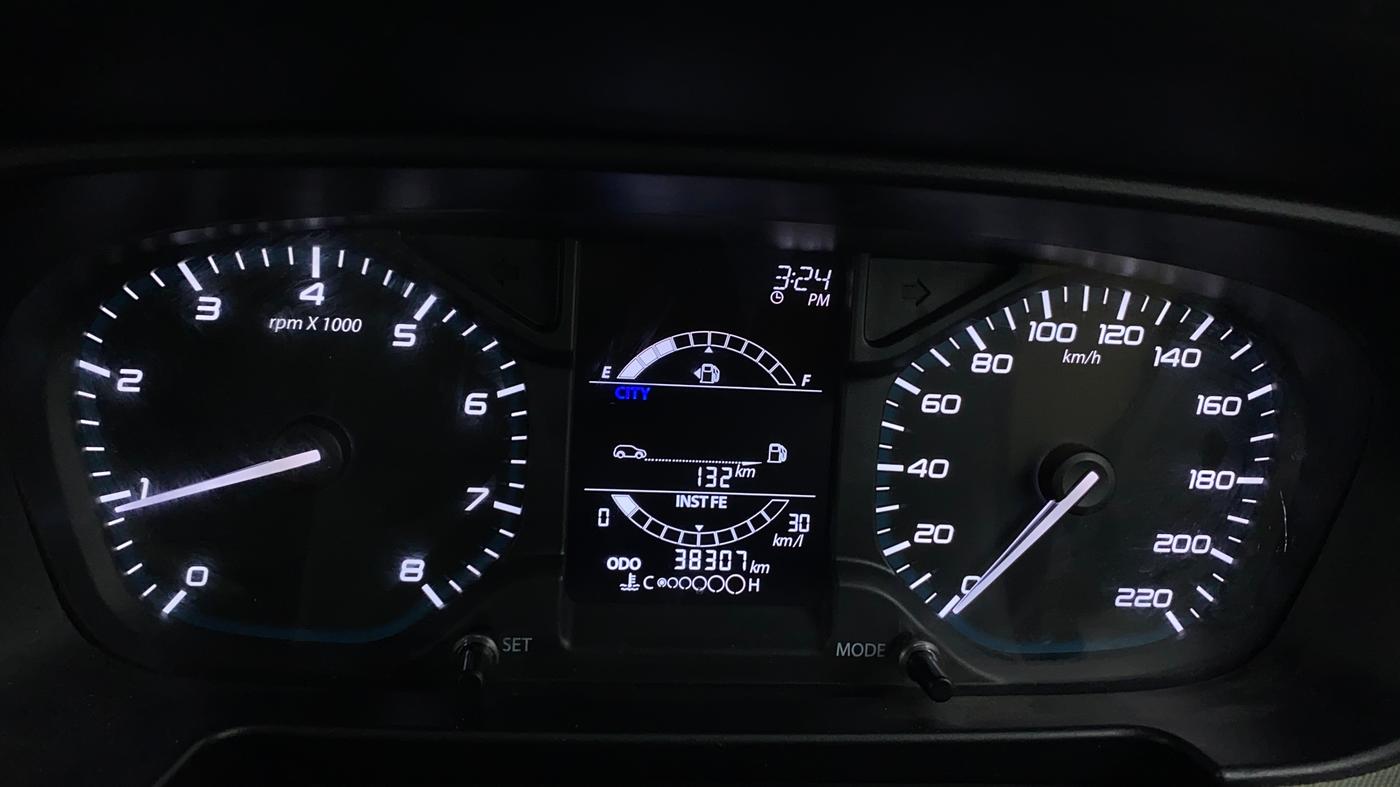 2021 Tata PUNCH ADVENTURE MT, Petrol, Manual, 38,303 km, Odometer Image