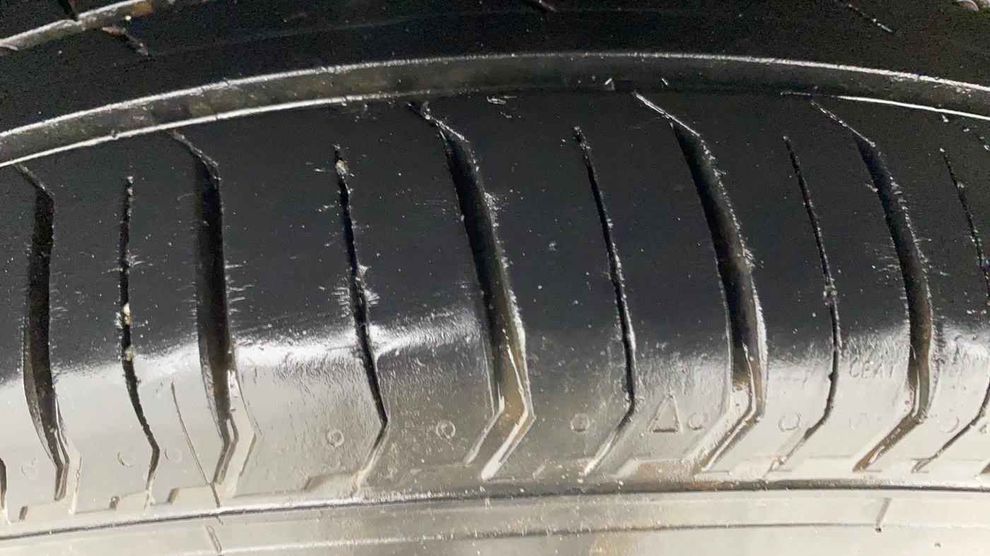 2021 Tata PUNCH ADVENTURE MT, Petrol, Manual, 38,303 km, Right Rear Tyre Tread