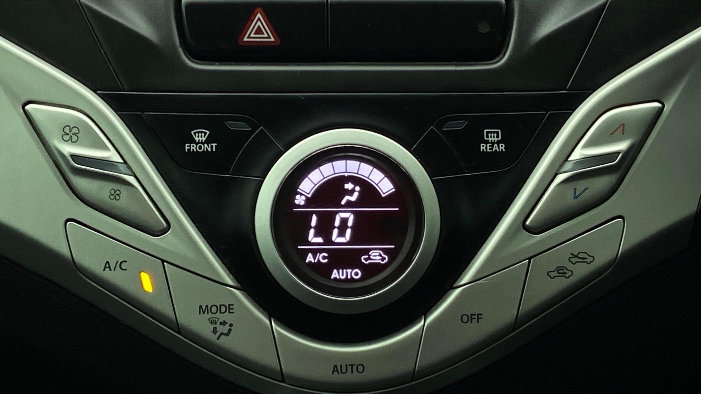 2017 Maruti Baleno ZETA 1.2 K12, Petrol, Manual, 56,410 km, Automatic Climate Control