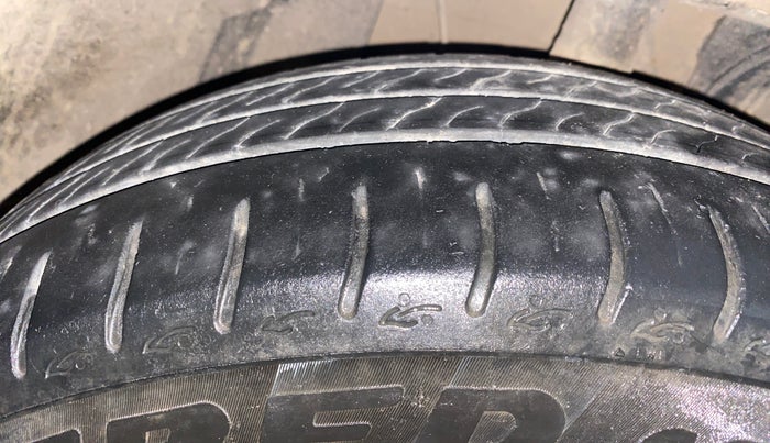 2023 Tata ALTROZ XT DIESEL, Diesel, Manual, 62,329 km, Right Front Tyre Tread