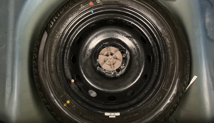 2017 Maruti IGNIS ZETA 1.2, Petrol, Manual, 17,473 km, Spare Tyre