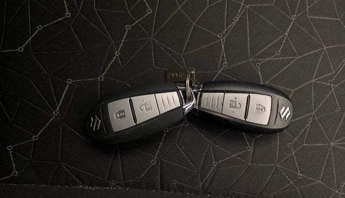 2017 Maruti IGNIS ZETA 1.2, Petrol, Manual, 17,473 km, Key Close Up