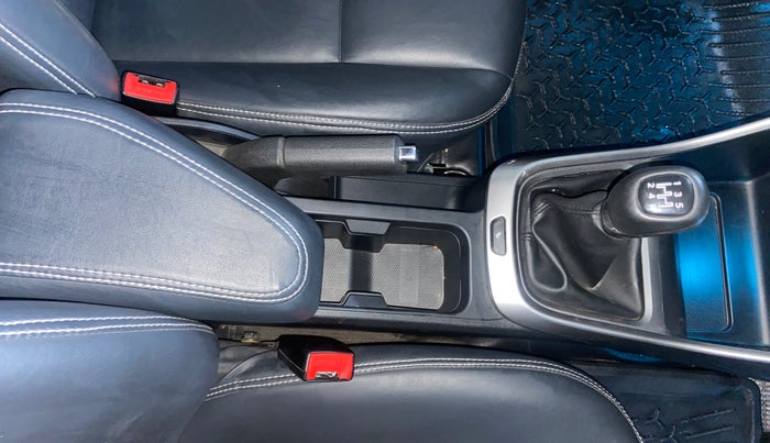 2025 Tata ALTROZ XZ PLUS PETROL, Petrol, Manual, 9,104 km, Gear Lever