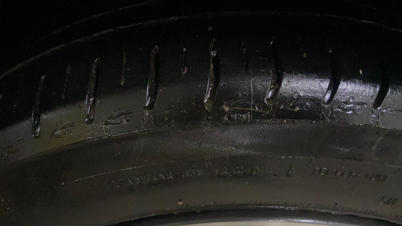 2025 Tata ALTROZ XZ PLUS PETROL, Petrol, Manual, 9,170 km, Right Front Tyre Tread