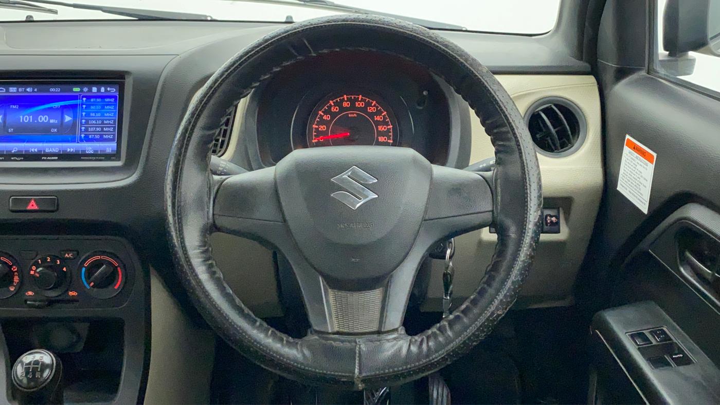 2019 Maruti New Wagon-R 1.0 Lxi (o) cng, CNG, Manual, 97,574 km, Steering Wheel Close Up