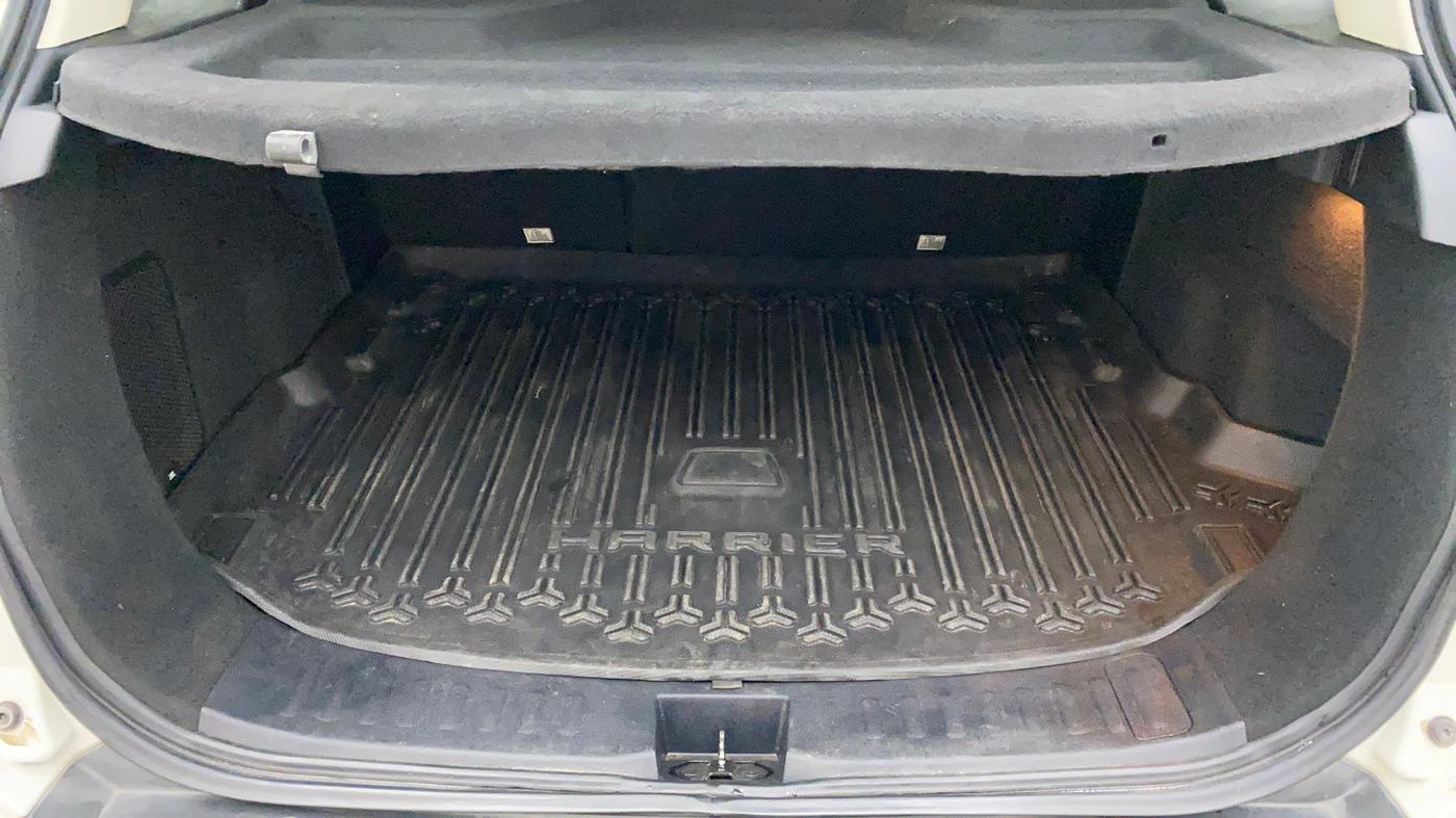 2021 Tata Harrier XZA PLUS 2.0L, Diesel, Automatic, 32,931 km, Boot Inside